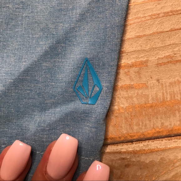 Volcom Multipurpose Board Shorts - Picture 6 of 7